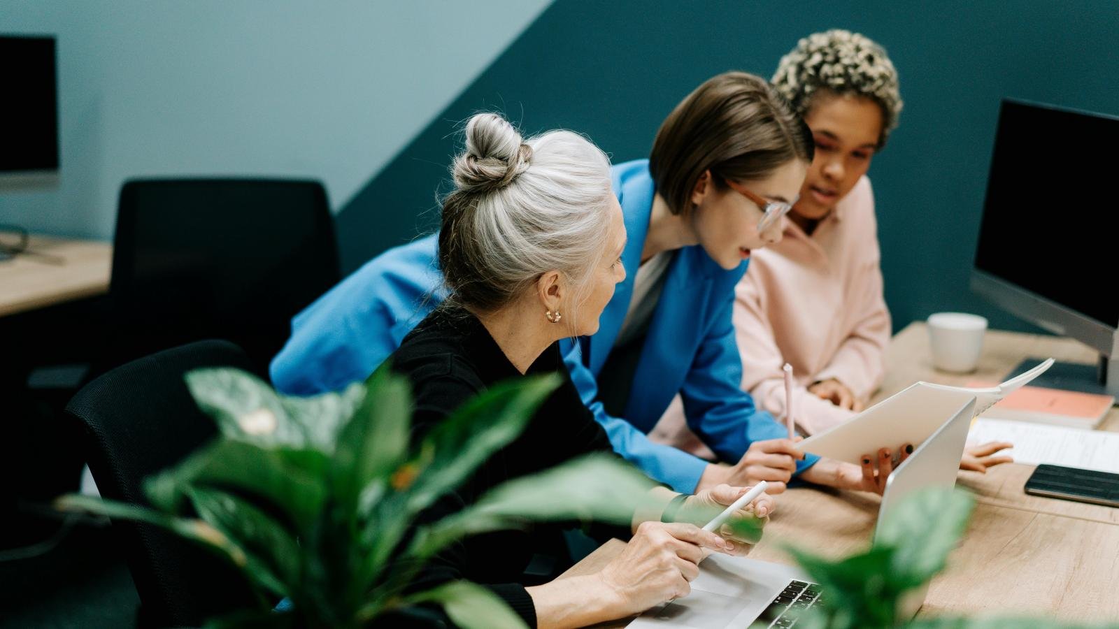 İşveren Markasında Algoritmik Şeffaflık: Yapay Zekâ  Çağında Güven İnşa Etmek